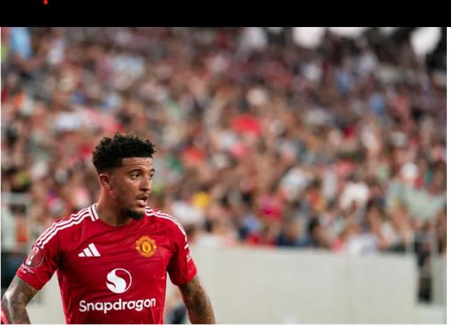 Chelsea nhan duoc cu hich lon vu theo duoi Jadon Sancho 