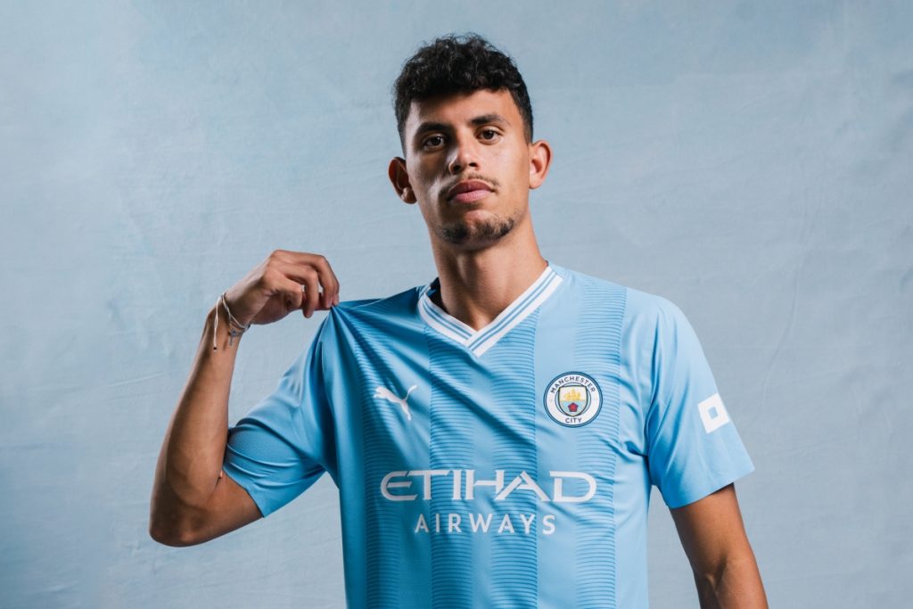 Matheus Nunes gia nhap Man City voi gia 53 trieu bang